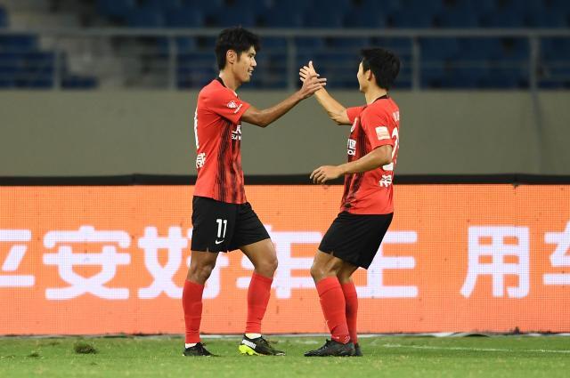 乐鱼官网-2战8球！莱科激活海港攻击群 本土球员扛进攻大旗